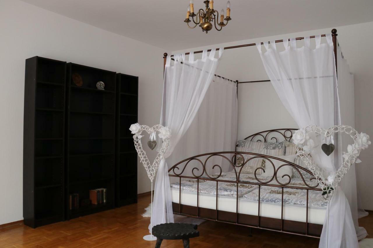 The Lakehouse Villa Neusiedl Am See Wienerstrasse 8 Neusiedl am See Exterior foto
