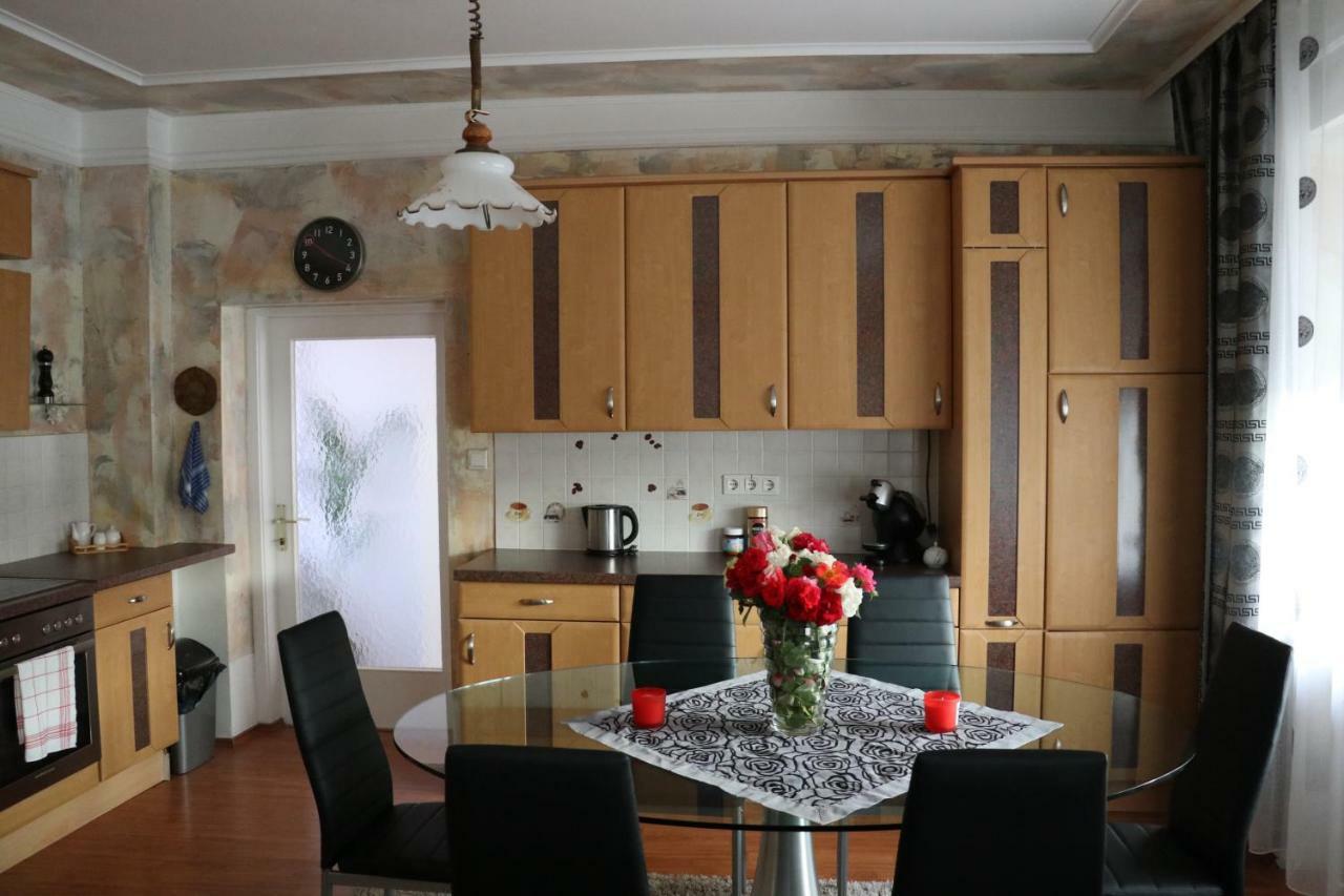 The Lakehouse Villa Neusiedl Am See Wienerstrasse 8 Neusiedl am See Exterior foto