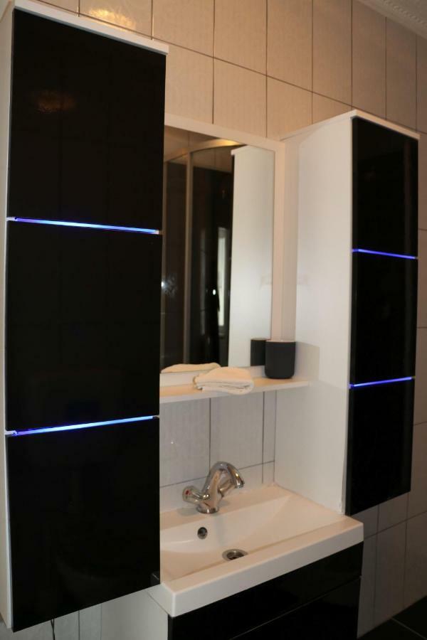 The Lakehouse Villa Neusiedl Am See Wienerstrasse 8 Neusiedl am See Exterior foto