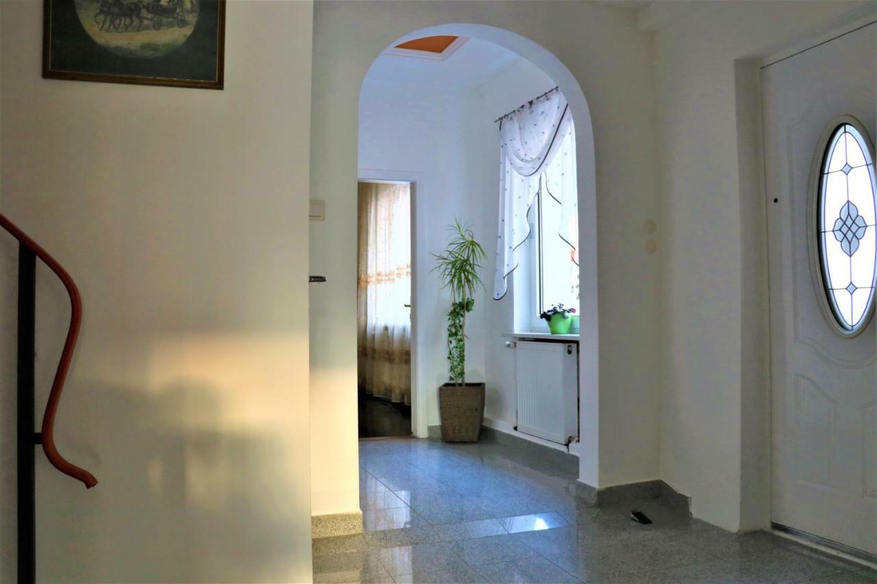 The Lakehouse Villa Neusiedl Am See Wienerstrasse 8 Neusiedl am See Exterior foto
